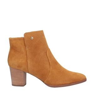 Tory Burch Sabe 65 mm Suede Booties